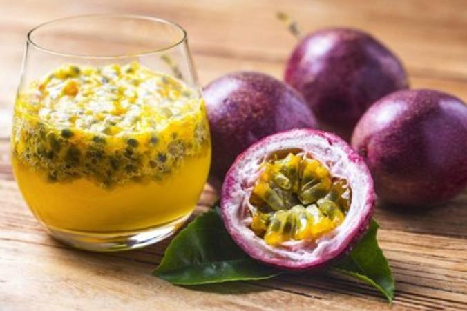 天猫国际大数据促正官庄Xlinefriends跨界合作，联名款爆红全网