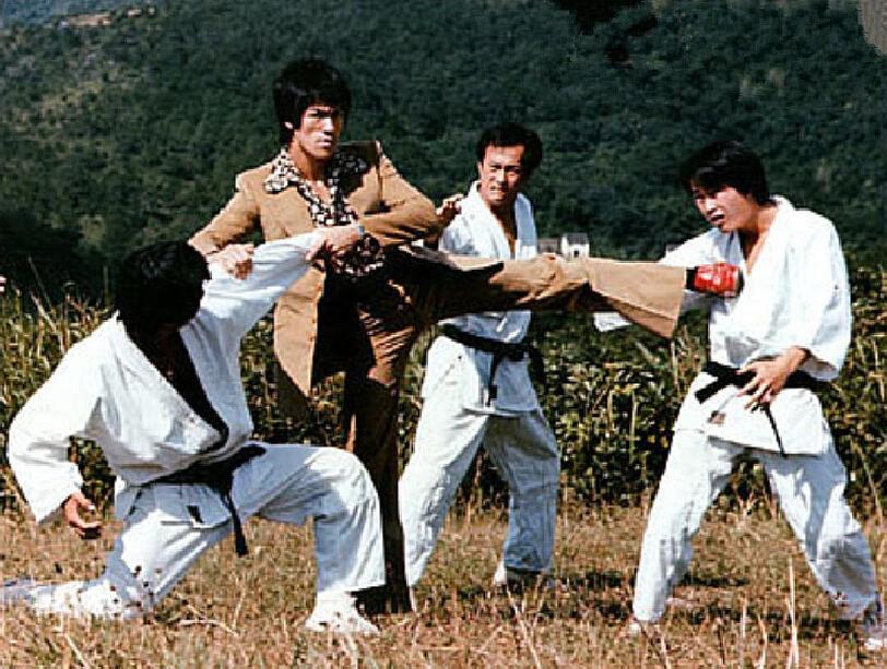 僵尸道长林正英解说,僵尸先生林正英版僵尸道长2