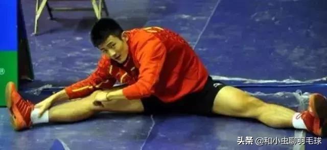 羽毛球打多了脚踝疼该怎么缓解,打羽毛球对脚踝有影响吗