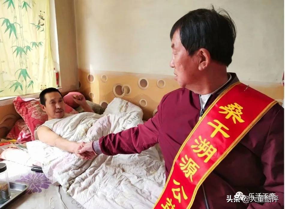 雷锋故事就在身边,雷锋就在我身边的故事