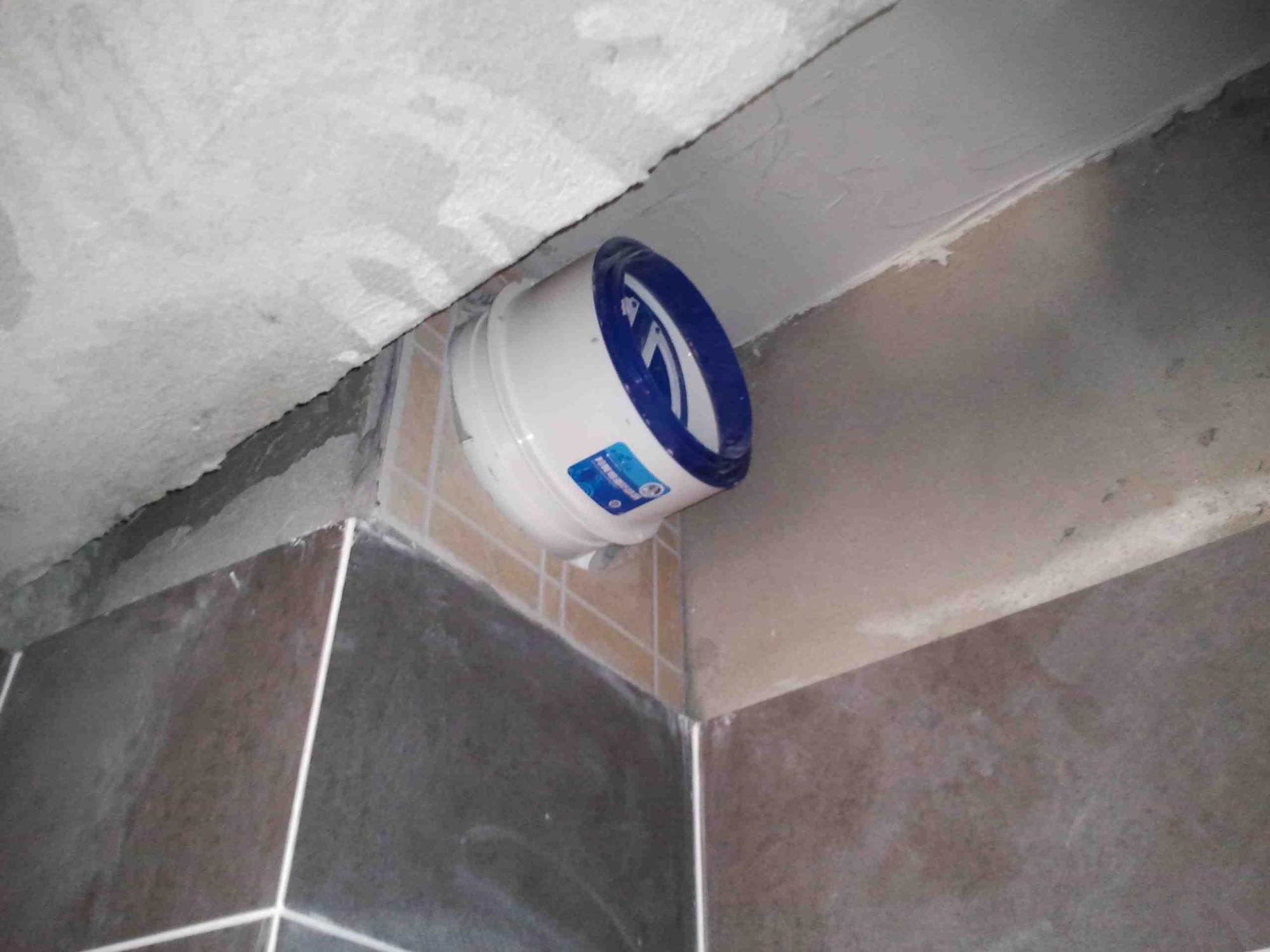 无窗卫生间需要解决的三大问题,无窗卫生间房屋解决方案