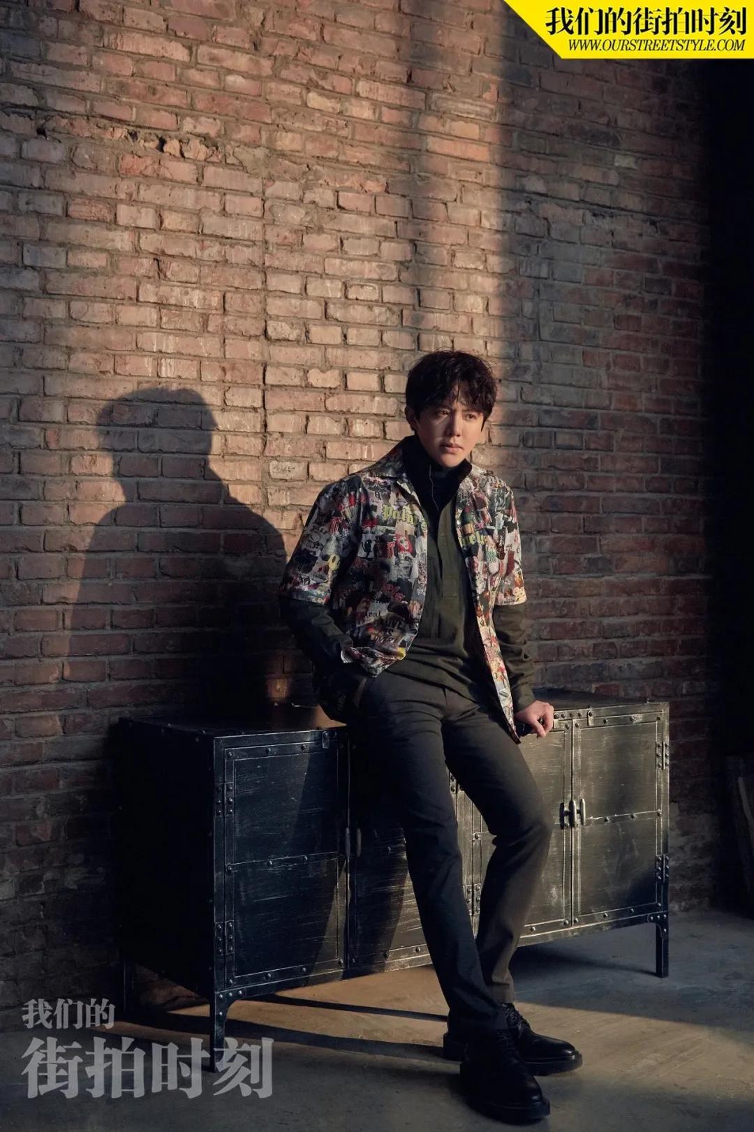 moncler羽绒服国外代言明星,moncler一件羽绒服可以穿几年