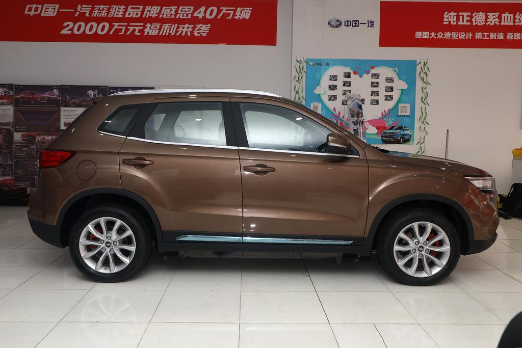 森雅8万左右的车型七座,一汽森雅r8上市售价7.49万元起