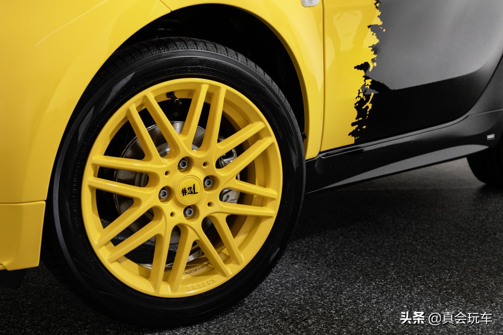 smart燃油版最新到店,最后一代燃油smart