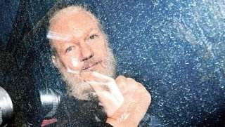 阿桑奇的母亲,阿桑奇母亲访谈