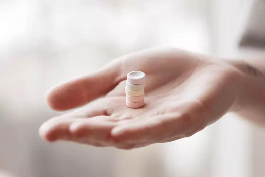 “我花200块，买来女儿性早熟”：多少中国孩子正在被“掏空”