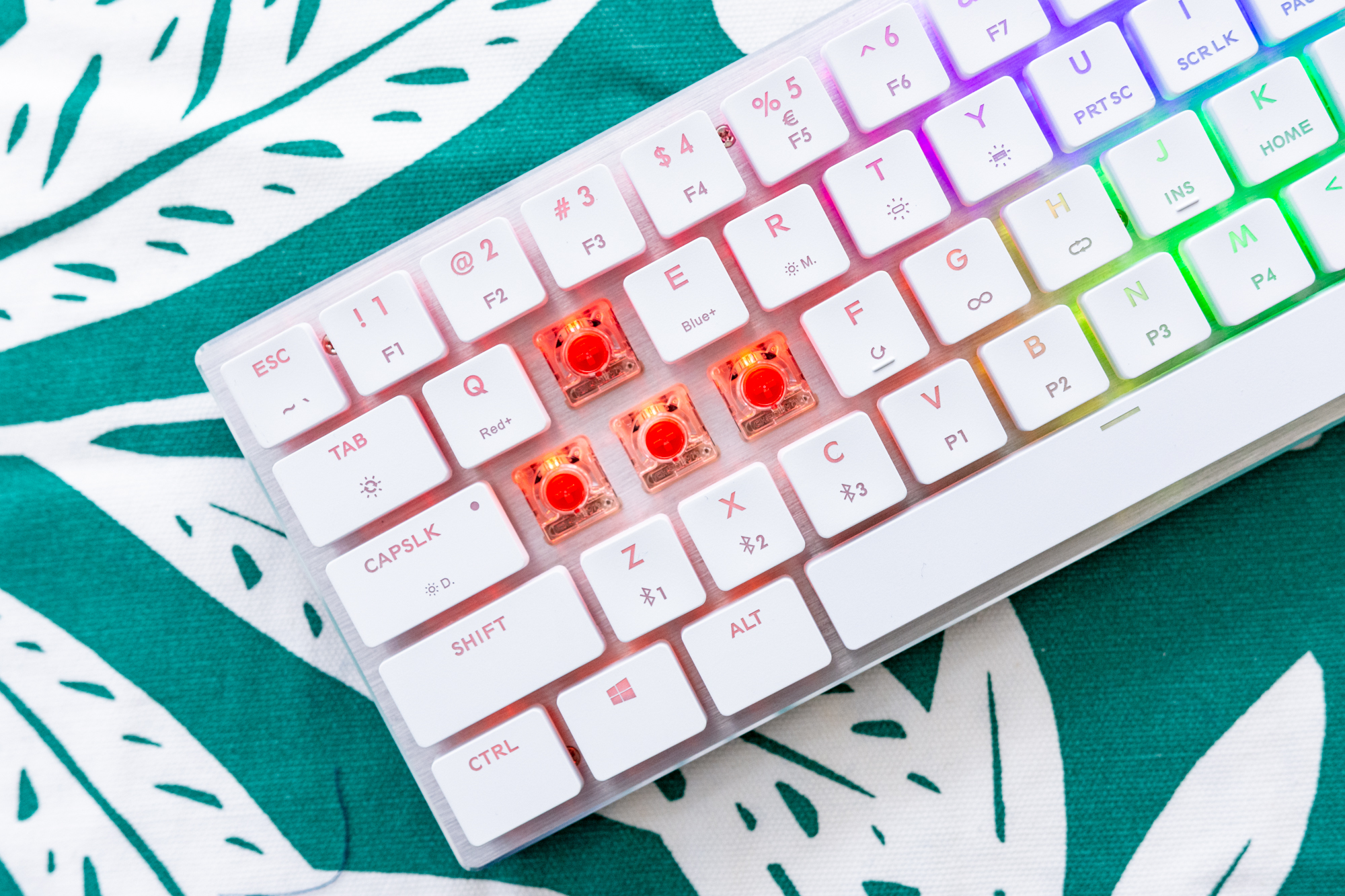 双模互联，极致便携：酷冷至尊SK621矮轴机械键盘体验