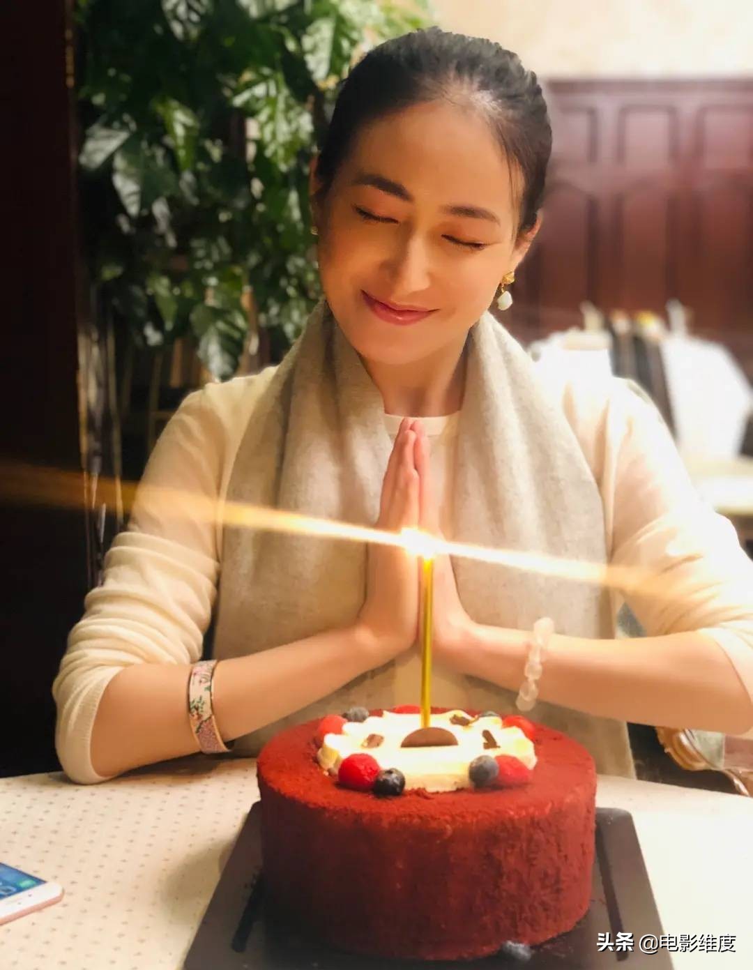 鲍逸琳版杨不悔发型,杨不悔鲍逸琳近照