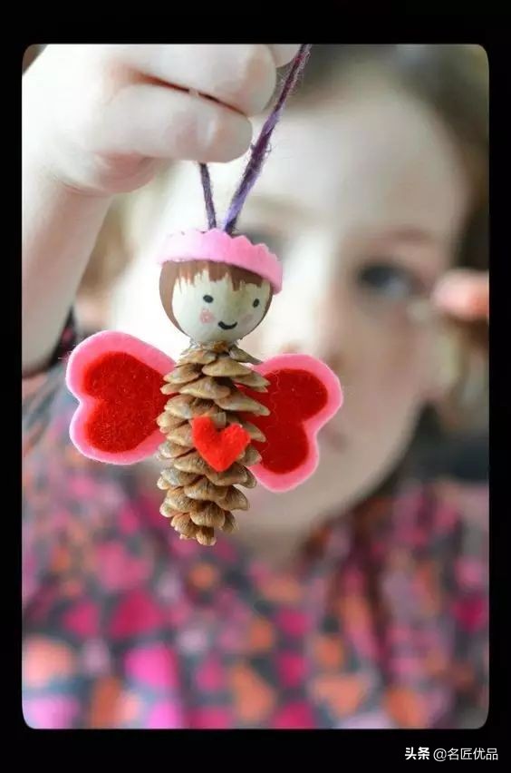 超简易手工环创,树干手工制作环创