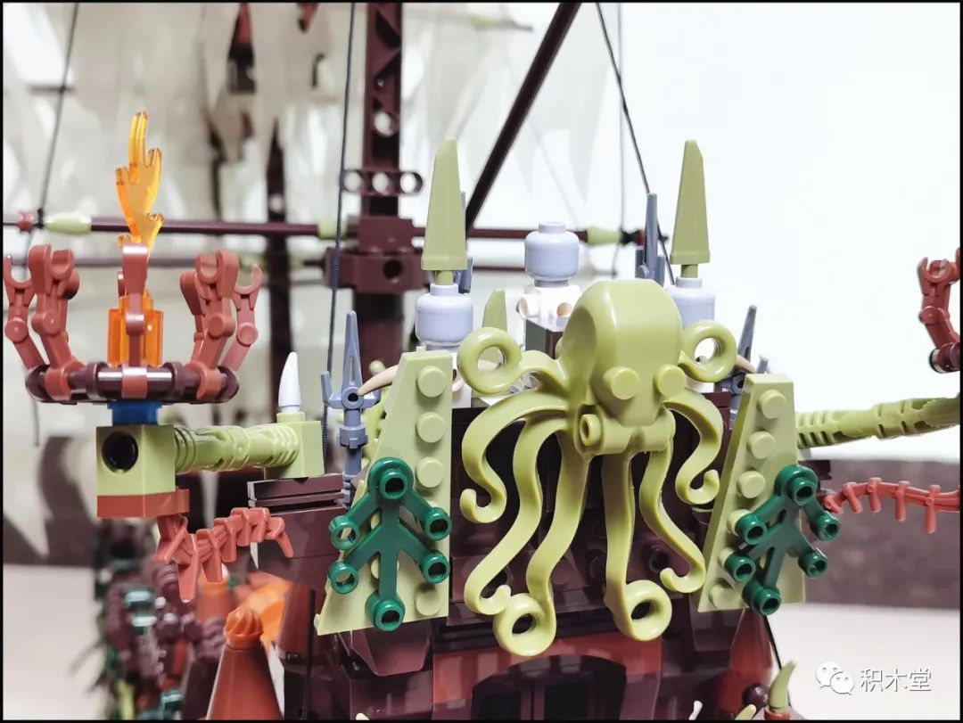 飞翔的荷兰人号船真实原型,飞翔的荷兰人号为什么能潜水