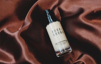 养肤粉底液推荐学生第一名,5款养肤粉底液史诗级底妆好物