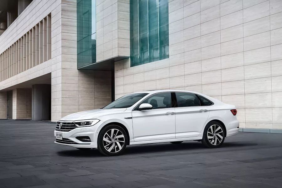 全新大众速腾1.4t试驾,试驾速腾空间