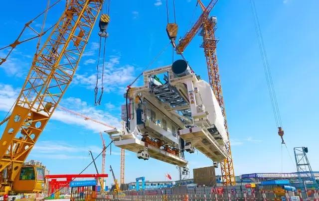 什么是地铁什么是轻轨,什么是地铁什么是高铁