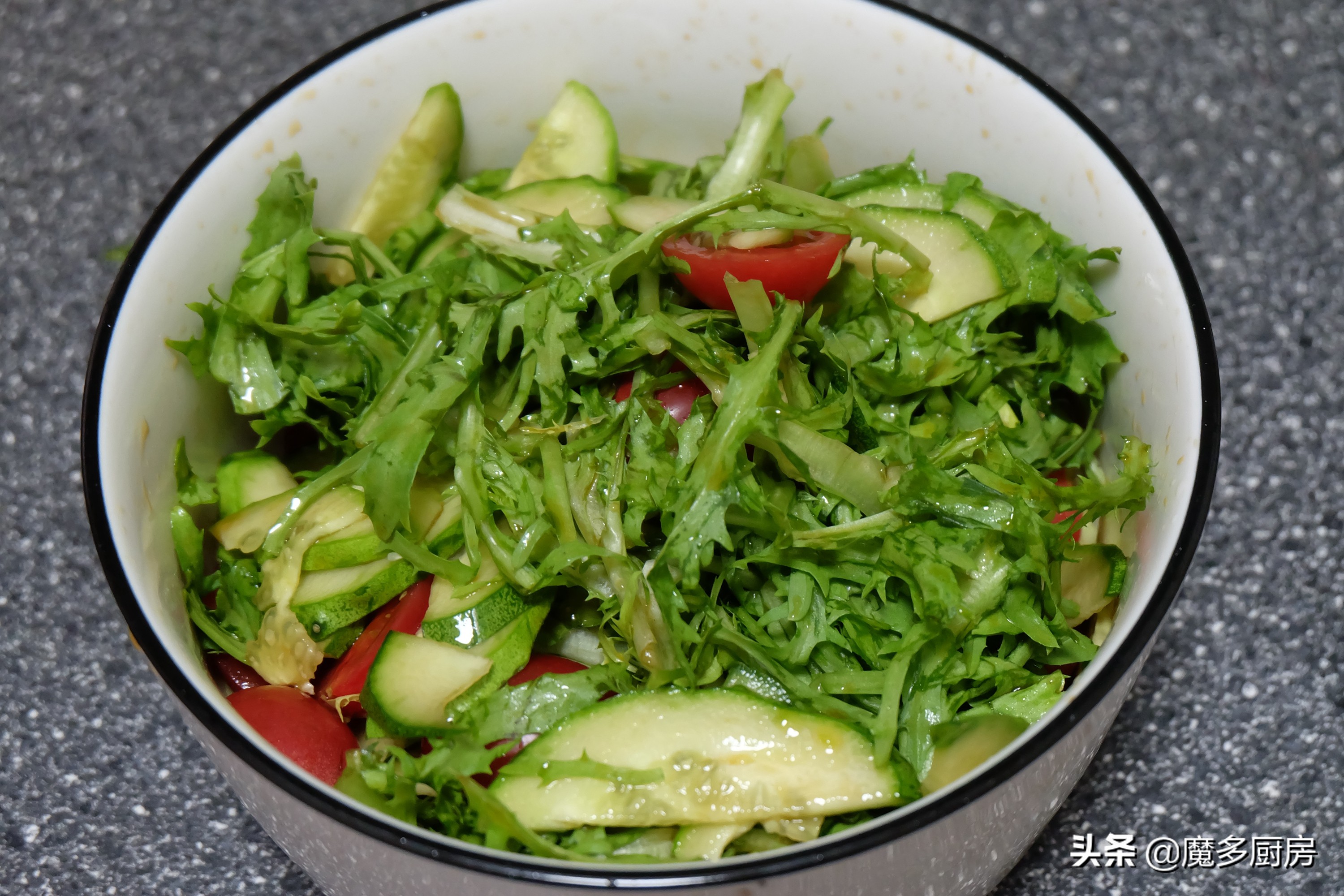 酸甜可口的蔬菜沙拉,天天吃不会腻的蔬菜沙拉