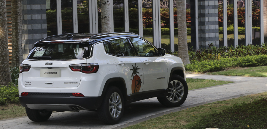 jeep指南者车机系统升级,jeep指南者2017款换导航车机系统