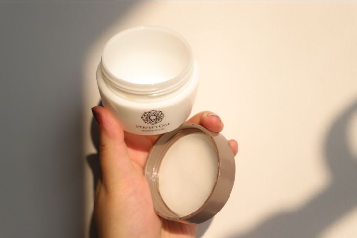 好用的洗面奶水乳精华及面霜,空瓶记我的无限回购面膜