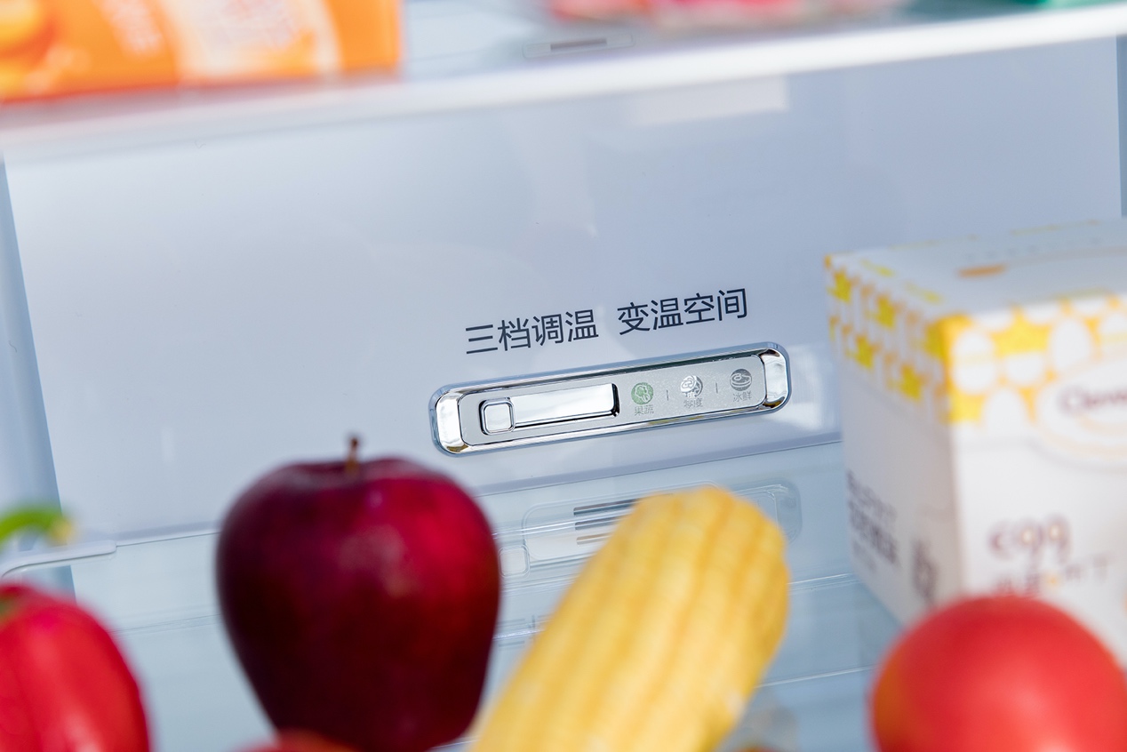 美的323l多门风冷无霜冰箱怎么样,美的323L冰箱