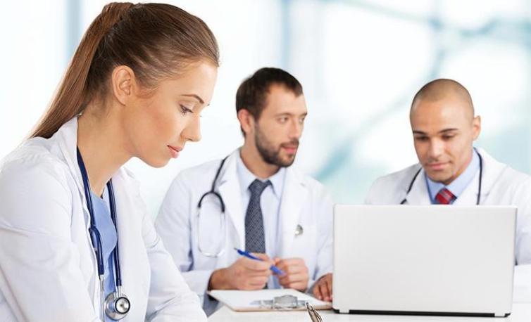 碧莲盛植发后期养护费用高不高,做完植发医院要求去做养护有用吗