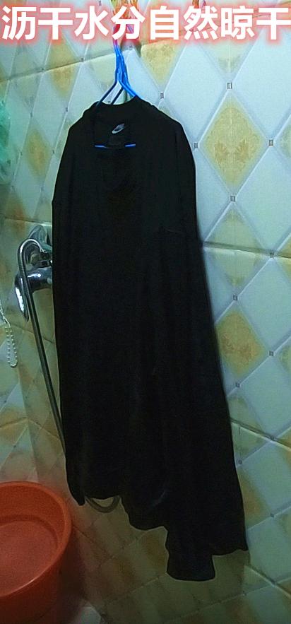 衣服被腐蚀性怎么恢复原色,被腐蚀颜色变浅的衣服