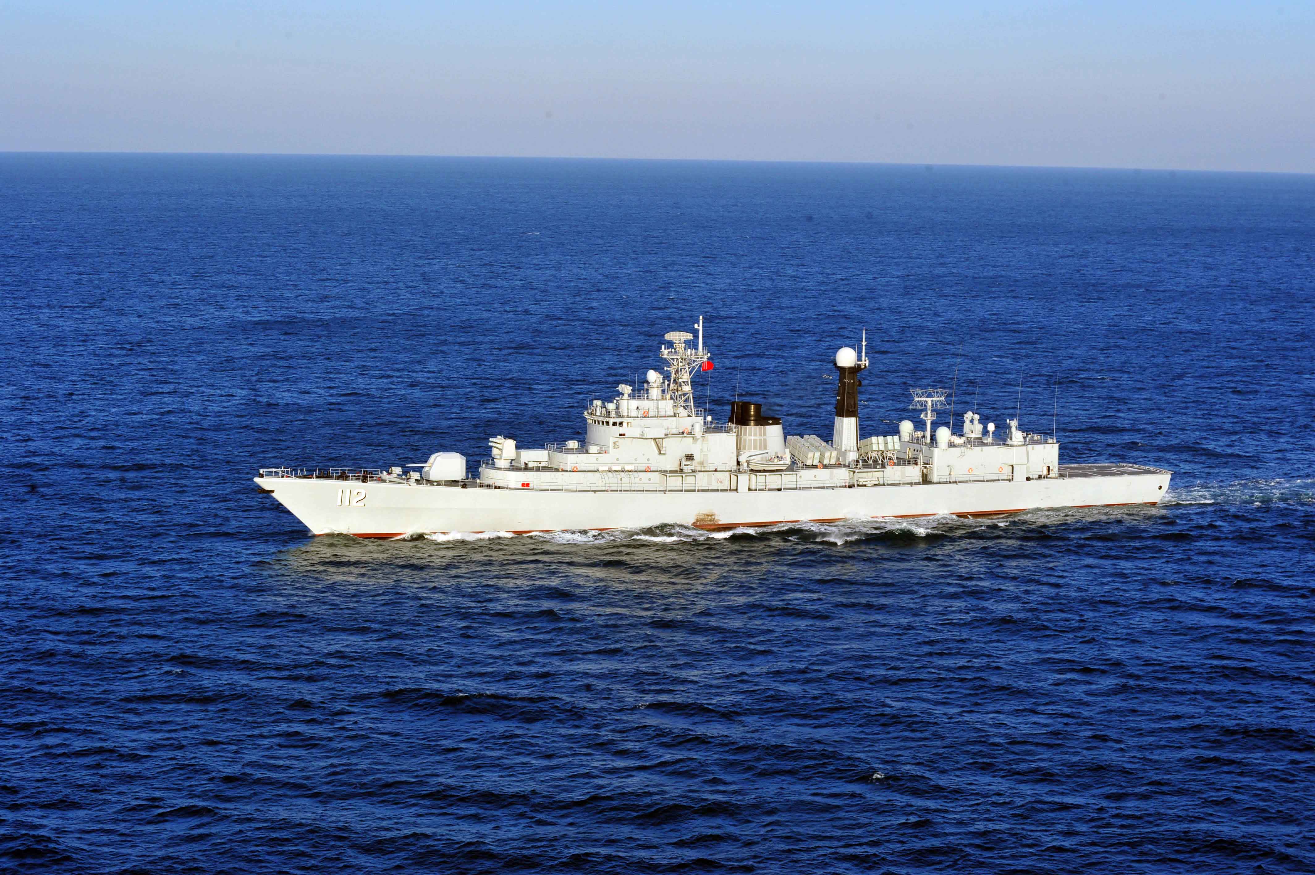 向中国人民解放军海军致敬,向中国人民海军致敬