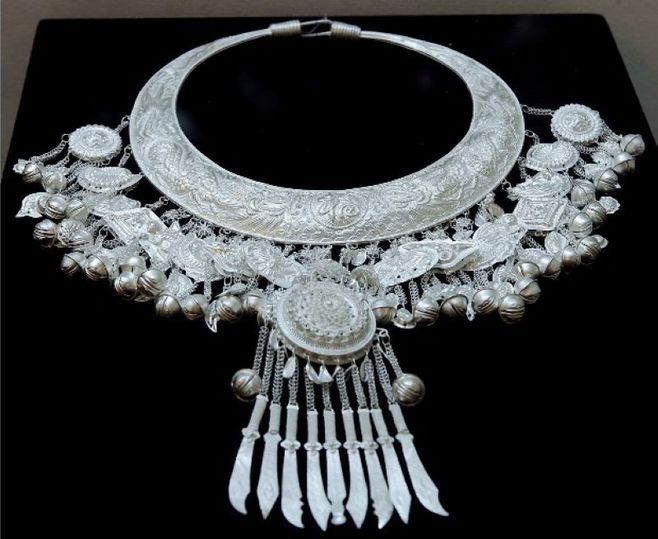 苗族为什么只有语言没有文字,苗族文字为什么消失