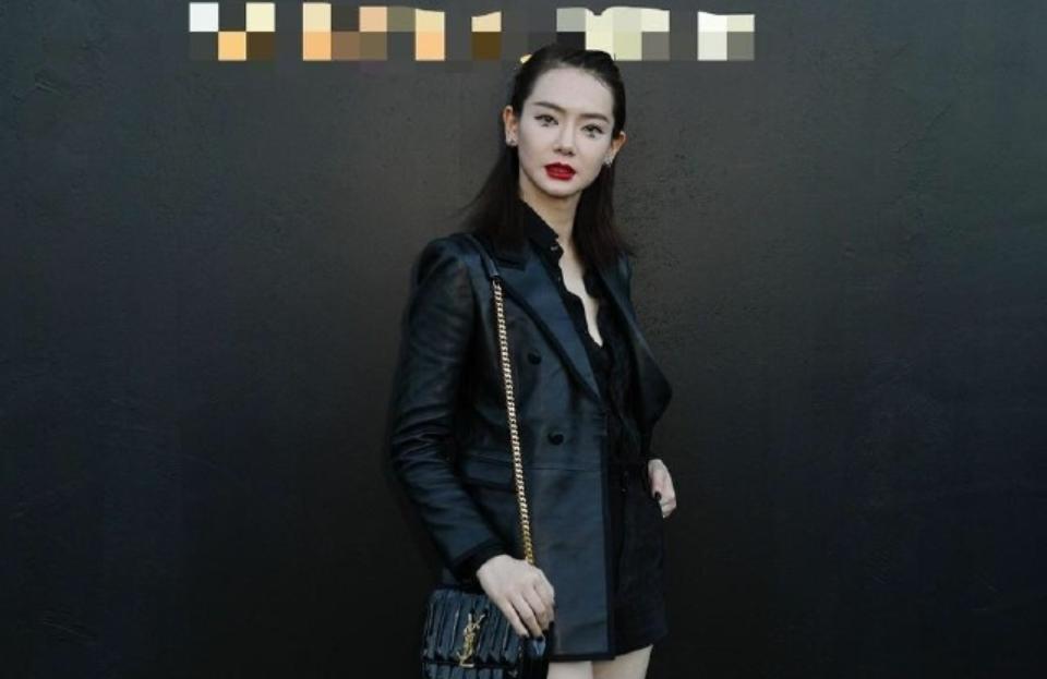 戚薇泪妆,戚薇造型look