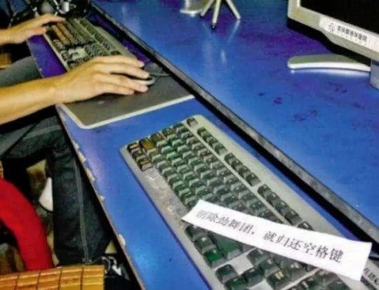 国产手游国服停运外服,一款风靡全球的游戏即将停服