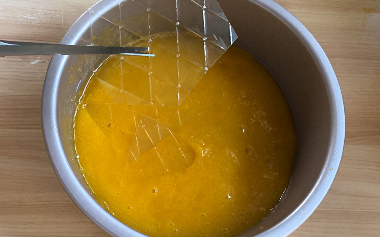 慕斯蛋糕做法8寸芒果淡奶油250克,简单的芒果慕斯怎么做