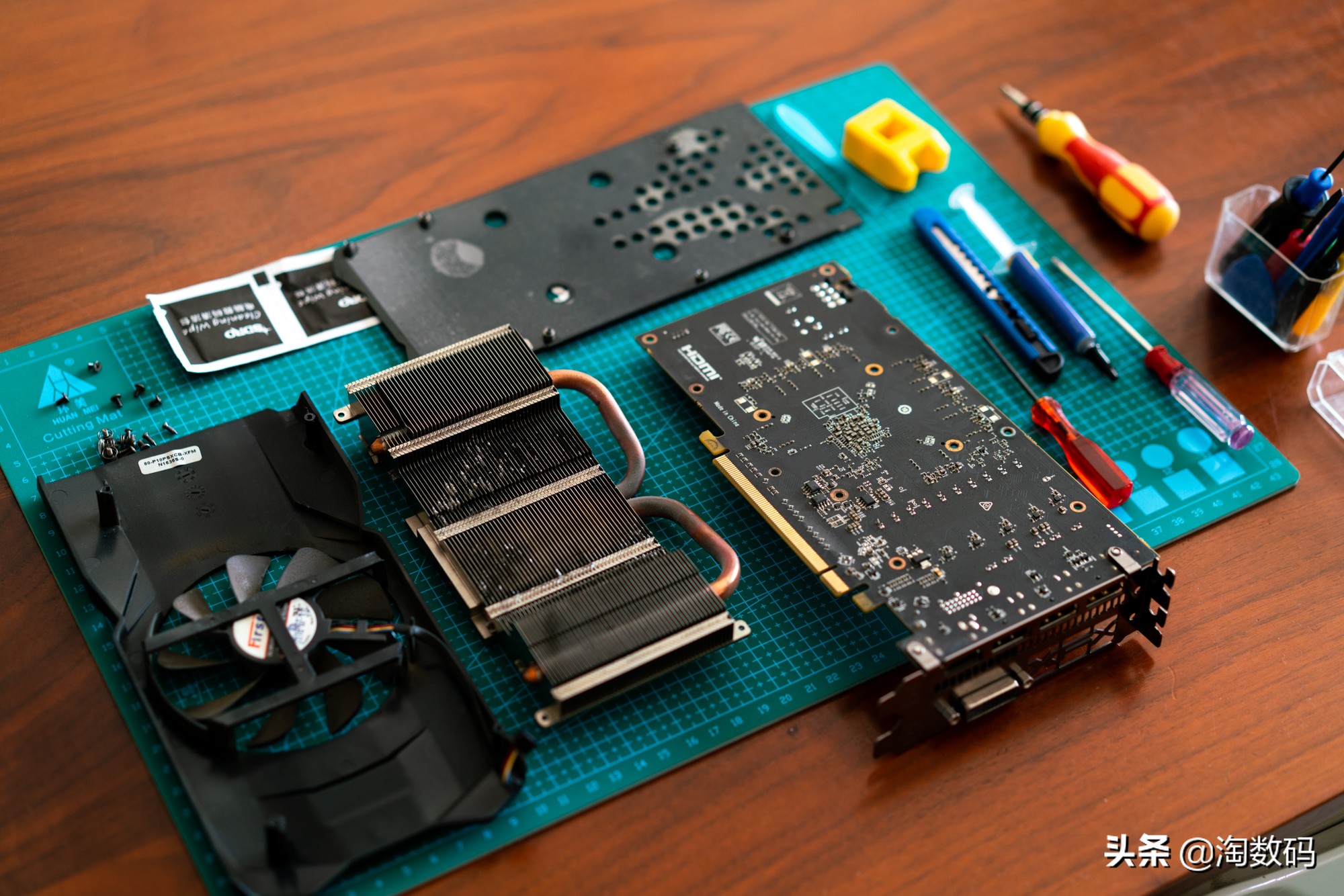 300元AMD显卡,amd300元吃鸡电脑