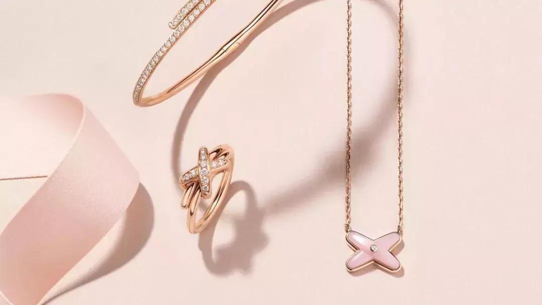 大牌珠宝哪款保值,如果要买玉买什么最好