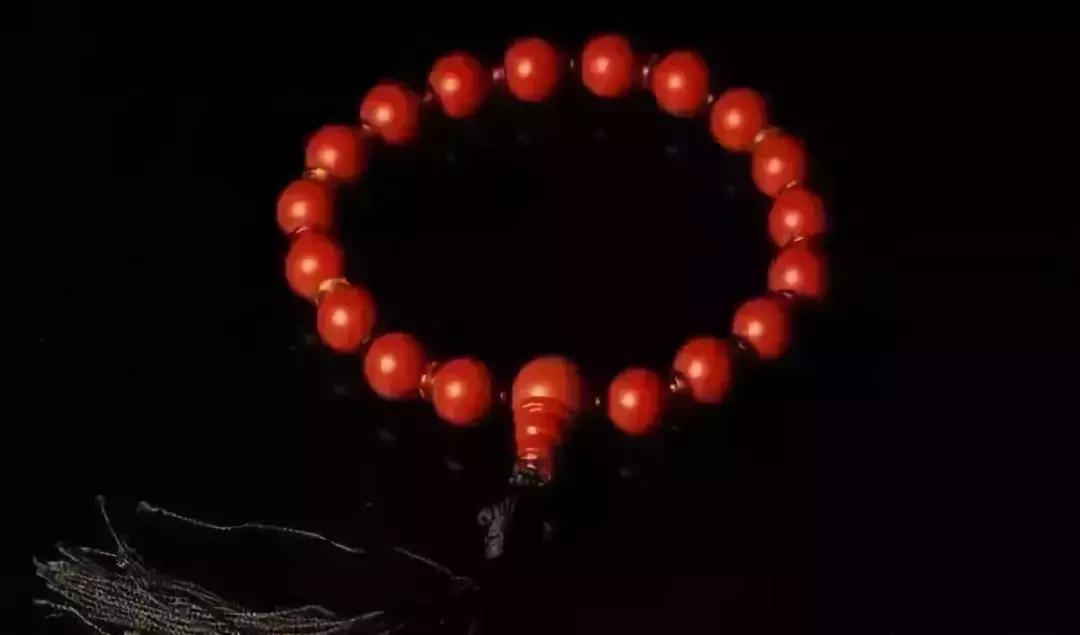 十八籽在文玩界的地位,第三代十八籽手串是哪十八籽