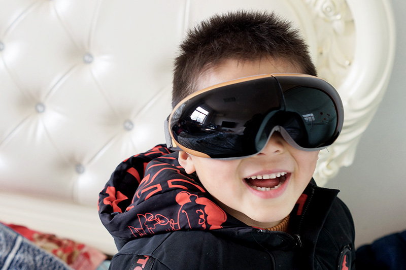 多效眼部按摩仪,eye眼部护眼仪