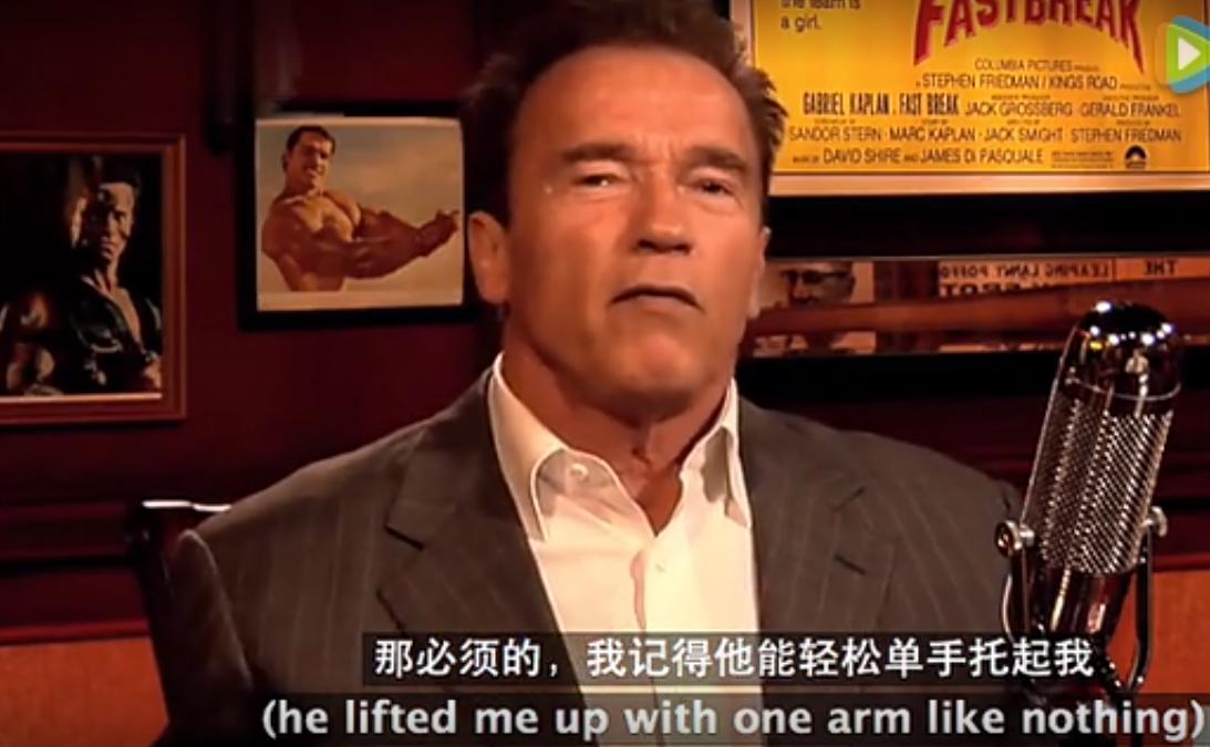 张伯伦异于常人的身体！扣篮把对手脚趾砸骨折，双手举起人如玩偶