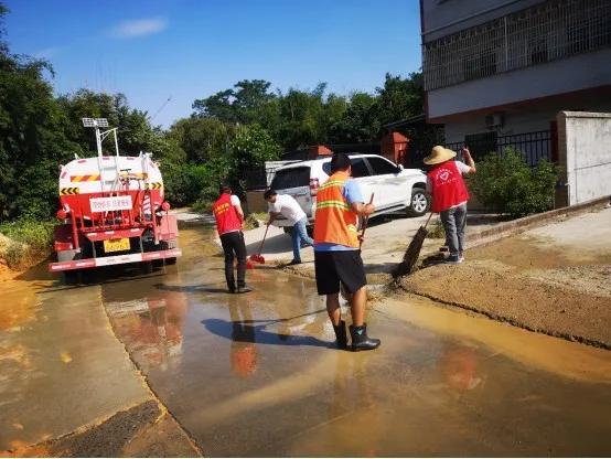 志愿服务我们齐参与,志愿服务我们一直在路上