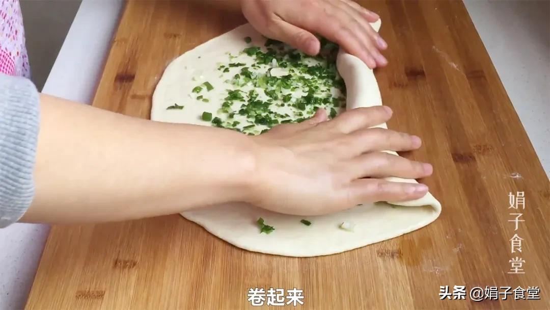 简单的花卷的做法拧法,简单花卷的几种拧法图解