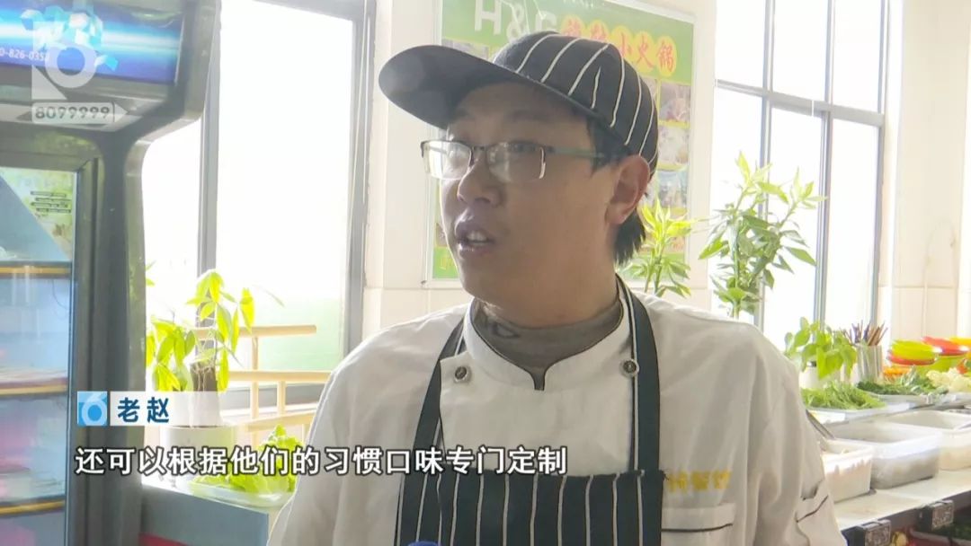 食堂4元成本的小火锅,小火锅一个人吃10元