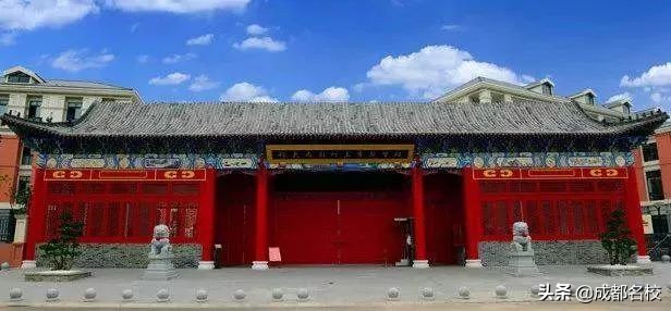 成都小升初私立学校如何选择,成都小升初私立学校收费标准