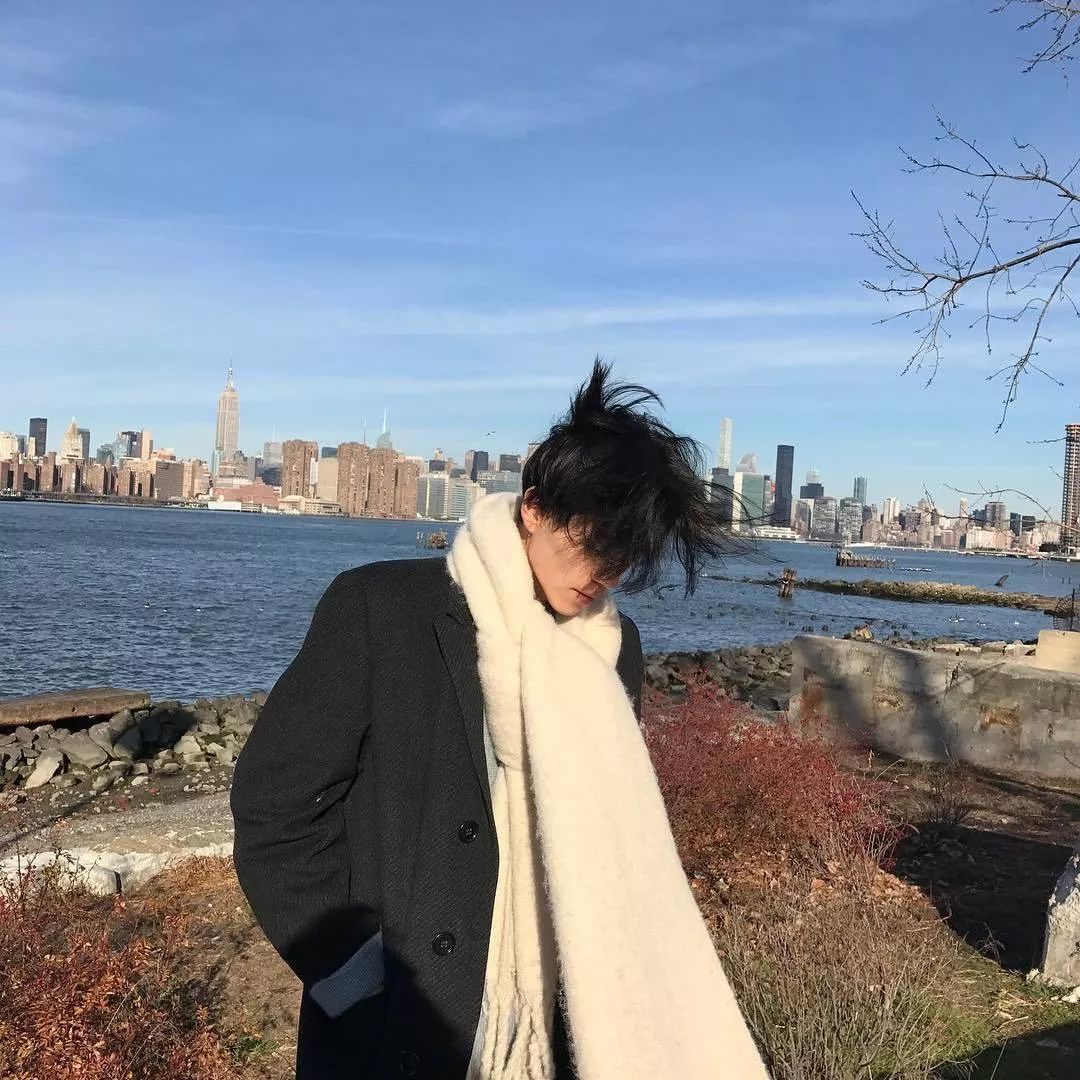 韩系穿搭男女都可穿,韩国ins风穿搭女生高级感