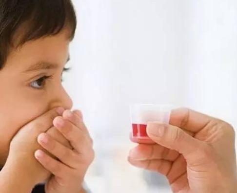 孩子不肯喝中药怎么办,14岁小孩不肯喝中药有什么方法