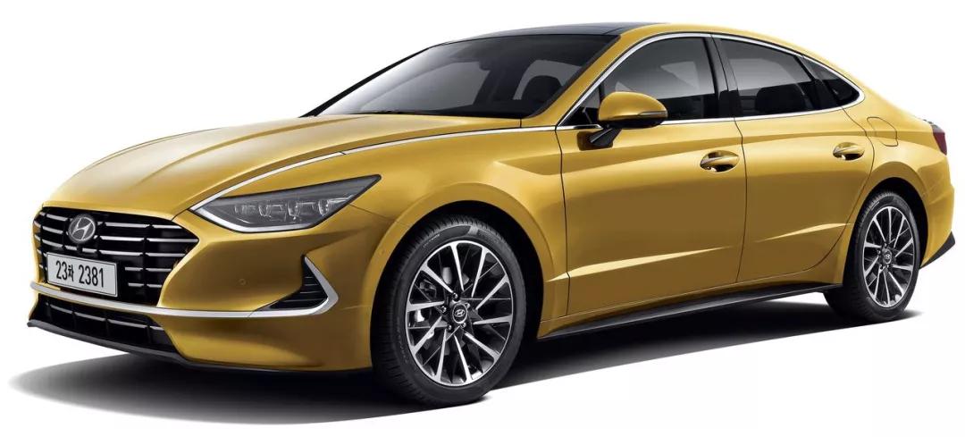 雷克萨斯lm300h试驾七座落地价,雷克萨斯lm300h对比埃尔法