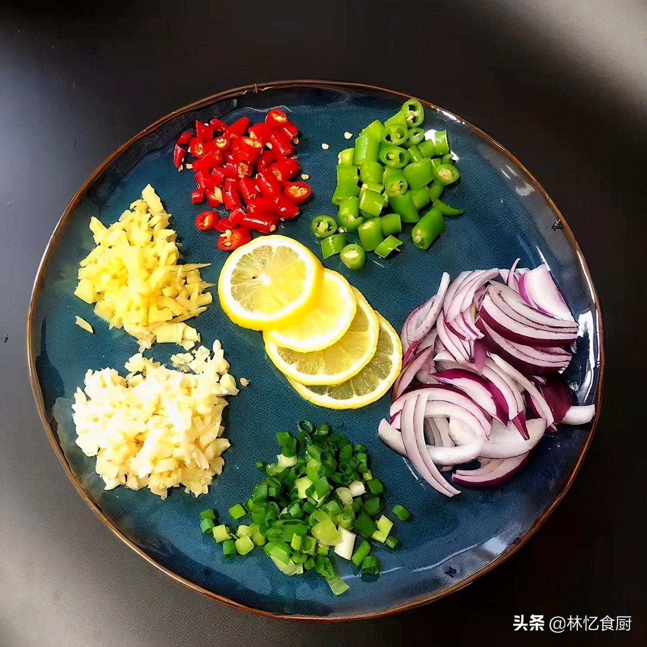 鸡爪怎么去骨快又好吃,鸡爪快速去骨的正宗做法