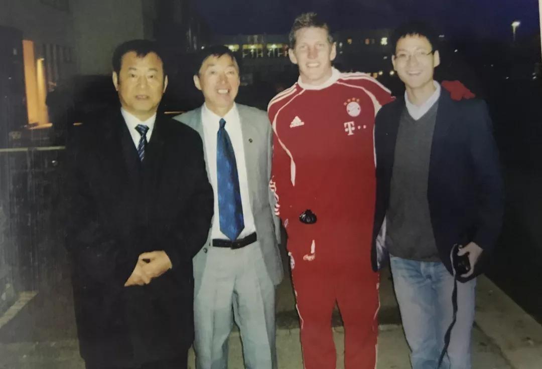 中国足球青训教父级人物,青岛国脚李霄鹏