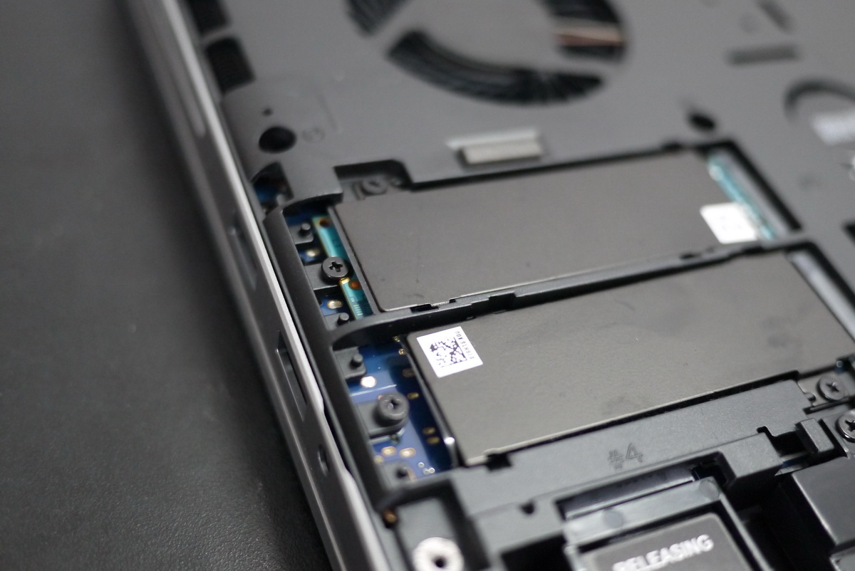 戴尔移动工作站precision7760拆机,dellprecision7510工作站拆机