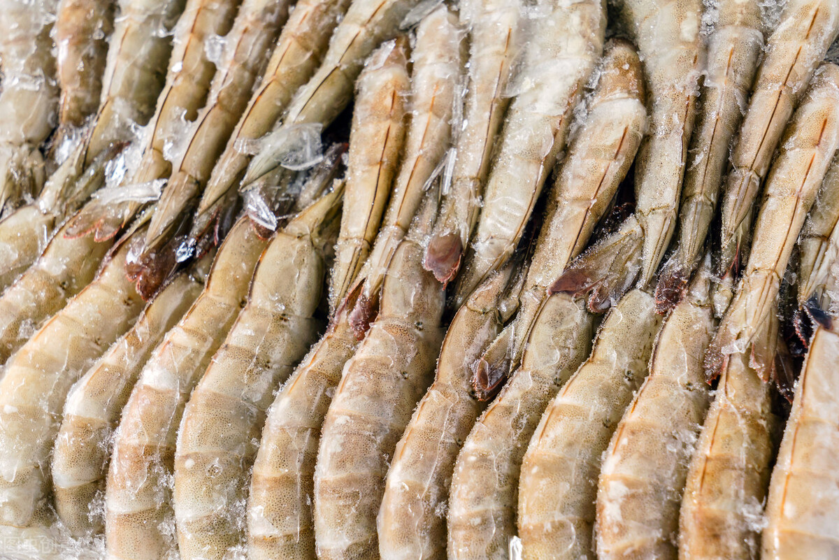 保存大虾到底加不加水,保存大虾塑料袋