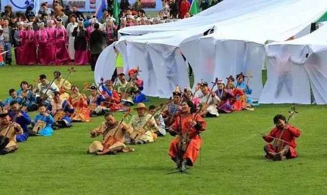 草原那达慕大会呼伦贝尔,草原那达慕大会