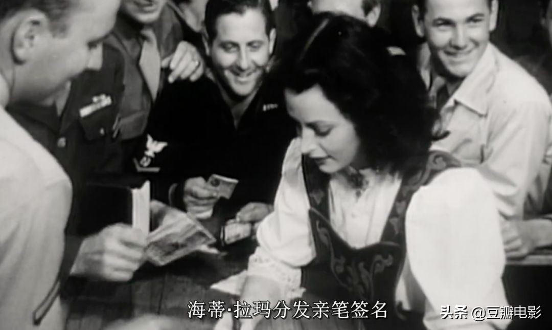 首位全裸出镜,这好莱坞*星艳**竟是wifi之母《*物尤**:海蒂·拉玛传》