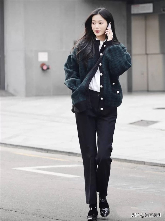 韩国女生冬天穿那么少不冷吗,韩国穿搭不露腿冬季