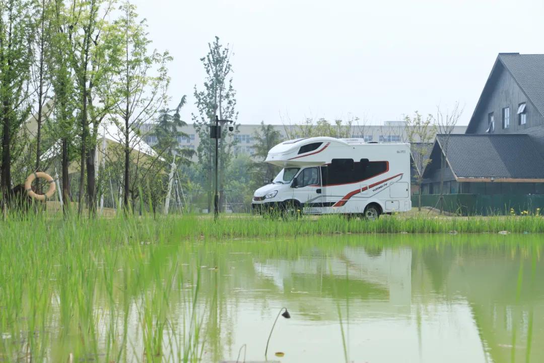 二手宇通汇诚鑫达定制版房车,汇诚鑫达邯郸宇通专营店