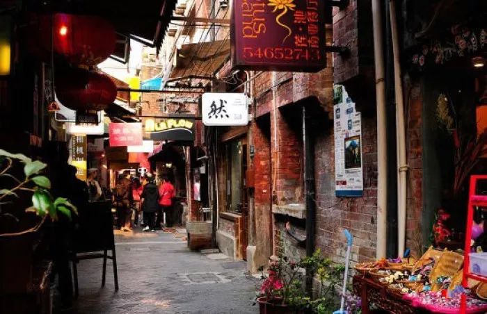 上海依然是那个令人骄傲的上海,上海是上海人的骄傲