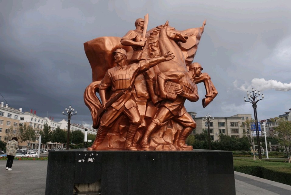 四平是英雄的城市,四平嗨购英雄城